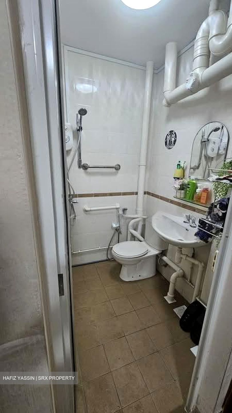 Blk 175 Bukit Batok West Avenue 8 (Bukit Batok), HDB 4 Rooms #554389631